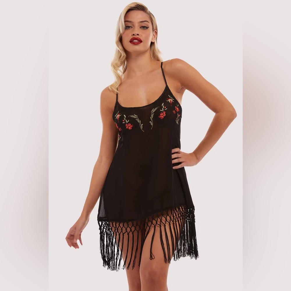 Playful Promises x Bettie Page Embroidered Tassle Lingerie Chemise NWT US Sz 12